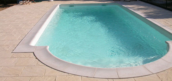 Création piscine béton à Arzano